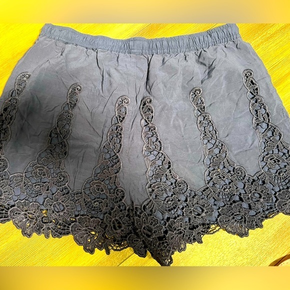 elevenses Pants - Elevenses Super Cute Blue Shorts- small